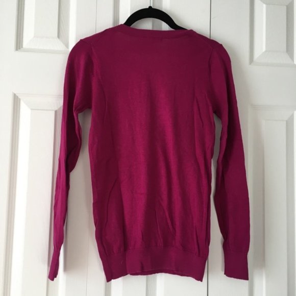 Magenta V Neck Sweater - Picture 5 of 5